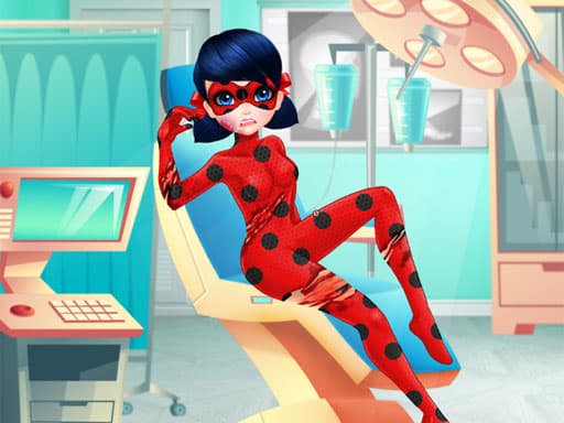 Captura de pantalla del juego Dotted-Girl Ambulance For Superhero - girls - Juego gratuito en línea